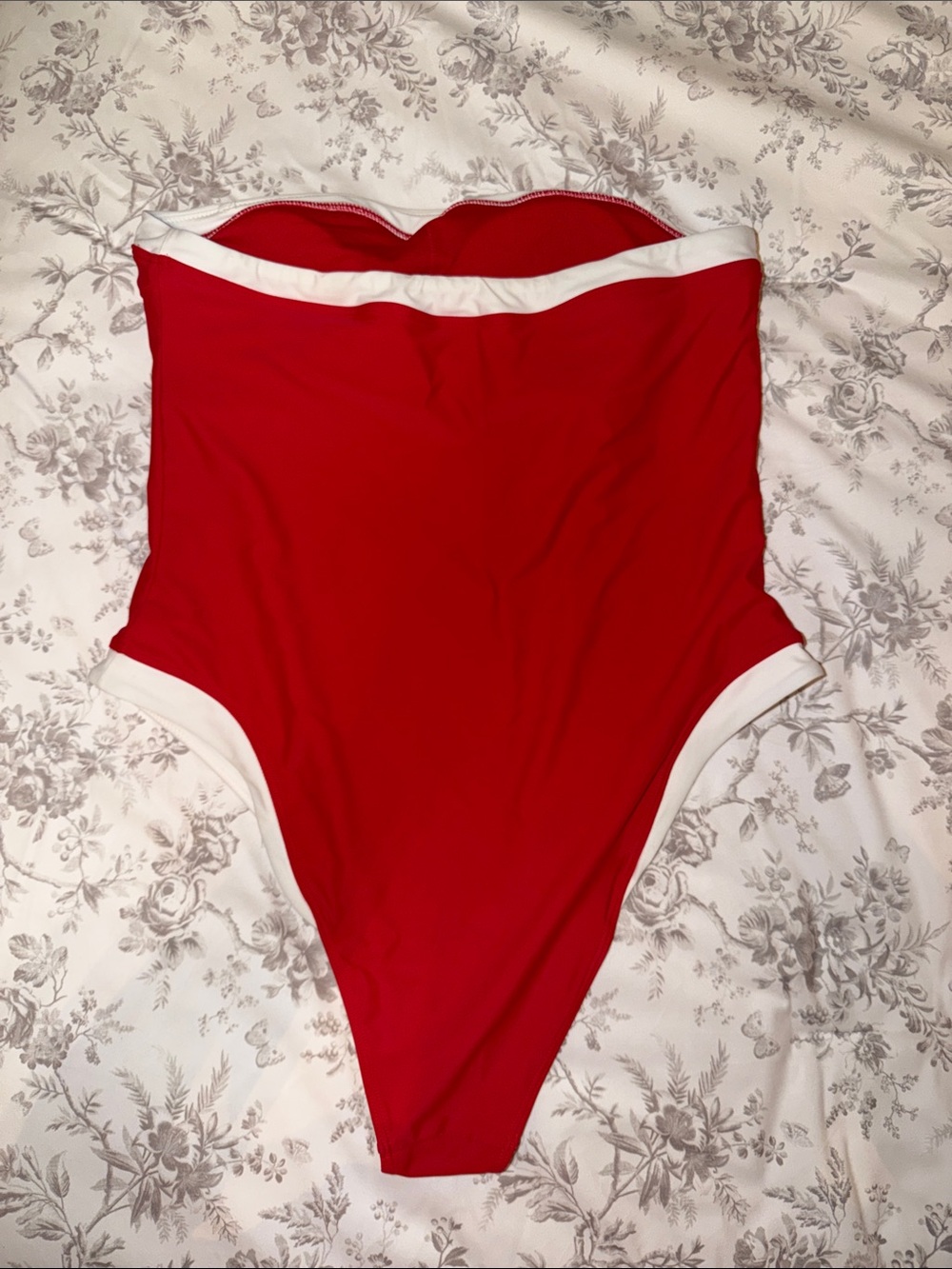 Abercrombie & Fitch Red and White Strapless One-Piece Swimsuit - Picture 2 of 4